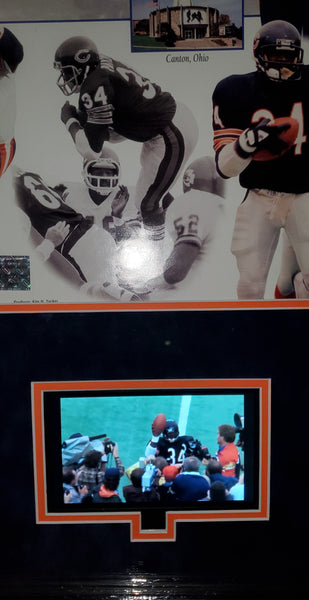 Chicago Bears Walter Payton Video Framed Autographed 16x20 with Suede (PSA LOA)