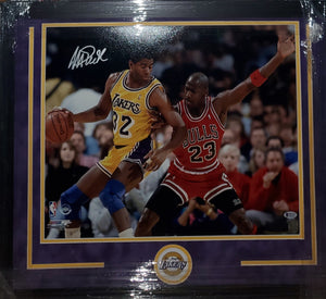 Los Angeles Lakers Framed Magic Earvin Johnson Autographed 16x20 with Suede Upgrade (BAS/Johnson)