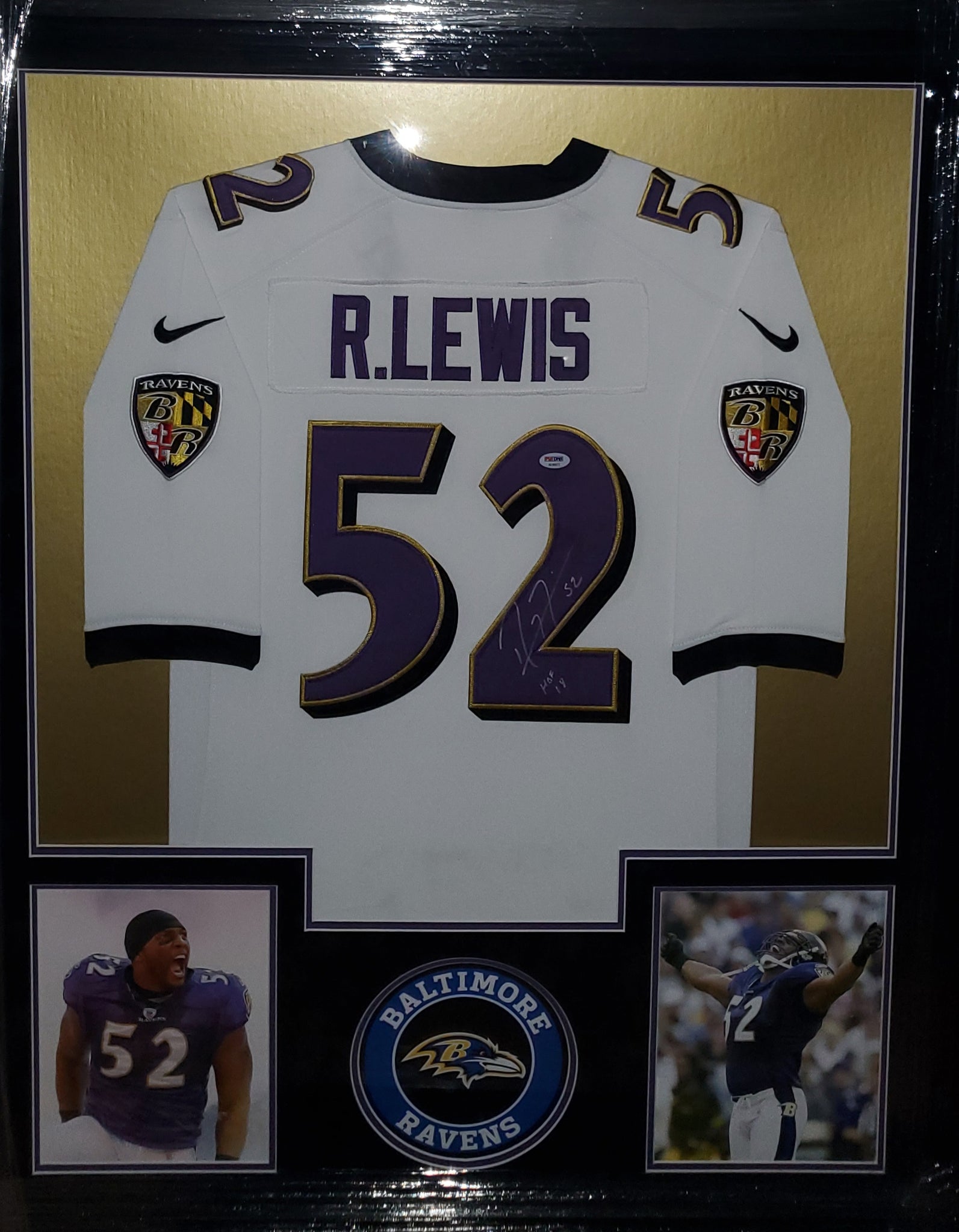 Baltimore Ravens Ray Lewis Framed Autographed Custom Jersey with HOF 18 inscription (PSA)