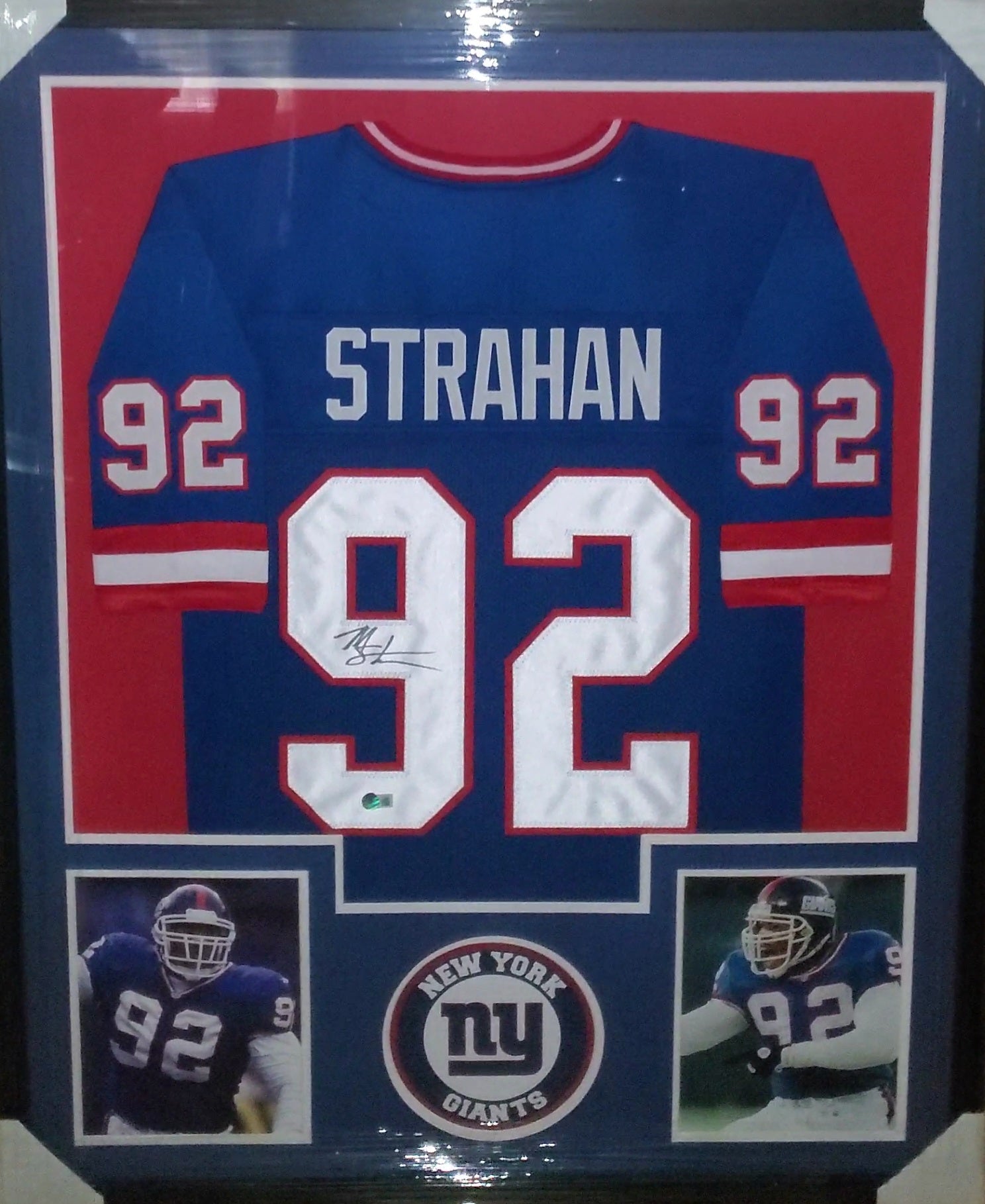 New York Giants Framed Autographed Michael Strahan Custom Jersey (JSA)