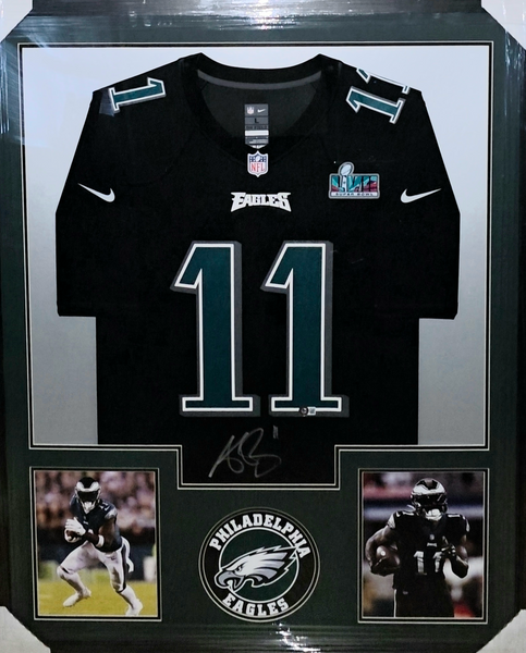 Philadelphia Eagles Framed AJ Brown Autographed Authentic Nike Super Bowl Jersey (BAS)