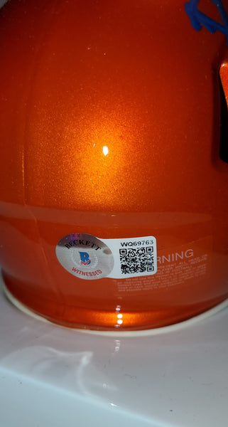 Chicago Bears Autographed Brian Urlacher Flash Speed Mini Helmet with HOF18 Inscription (BAS).