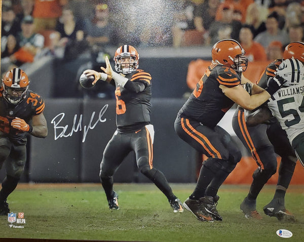 Cleveland Browns Baker Mayfield Autographed 16x20 Photo (BAS)