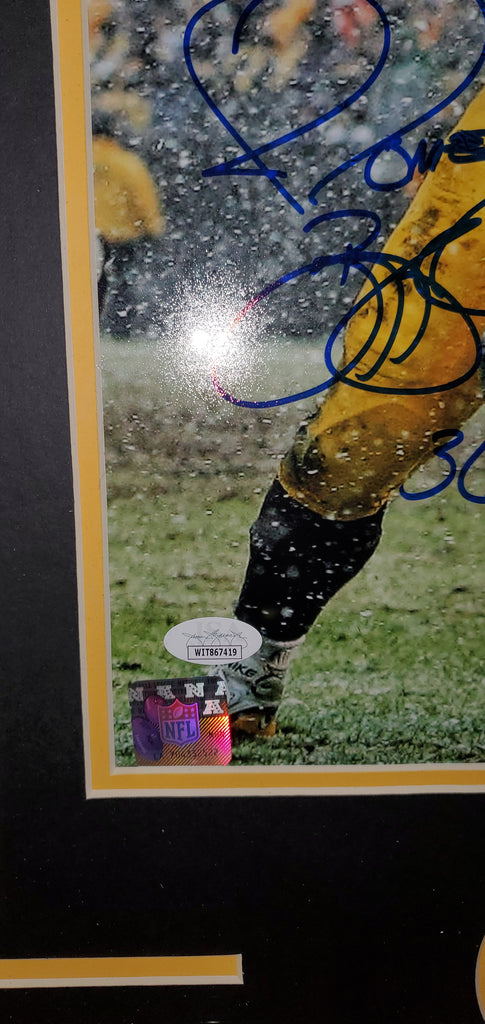 Pittsburgh Steelers Le'Veon Bell Autographed 16x20 Photo (JSA) – Muncy's  Memorabilia