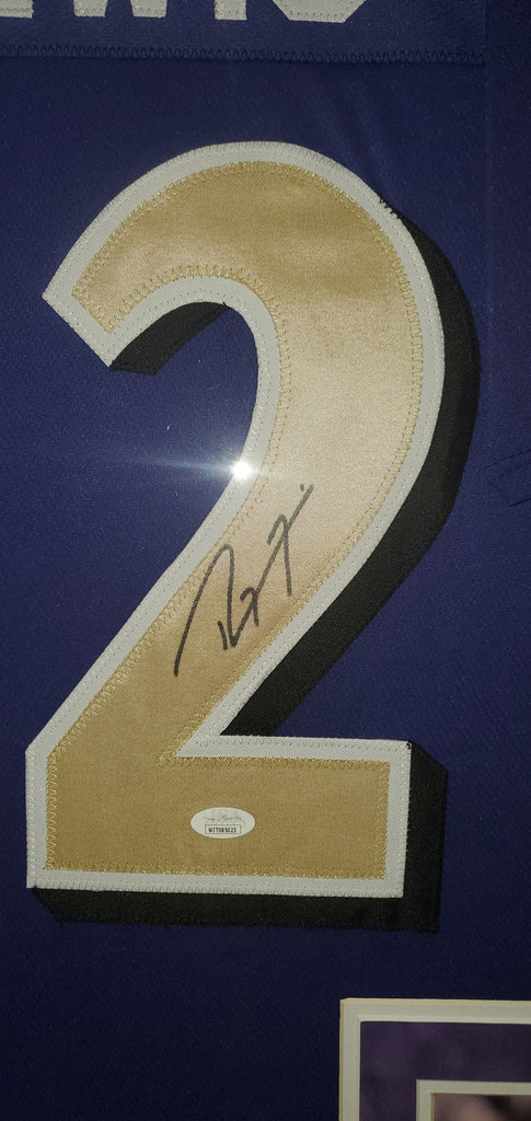 Ray Lewis Framed Autographed Custom Jersey with Purple Suede (JSA) –  Muncy's Memorabilia